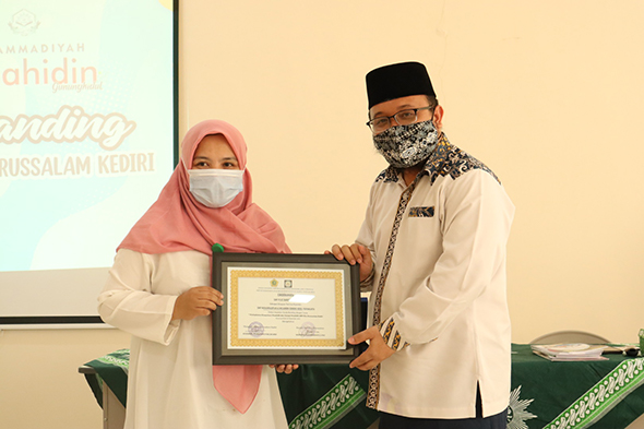 Kunjungan Studi Banding dari SMP Plus Darussalam Kediri
